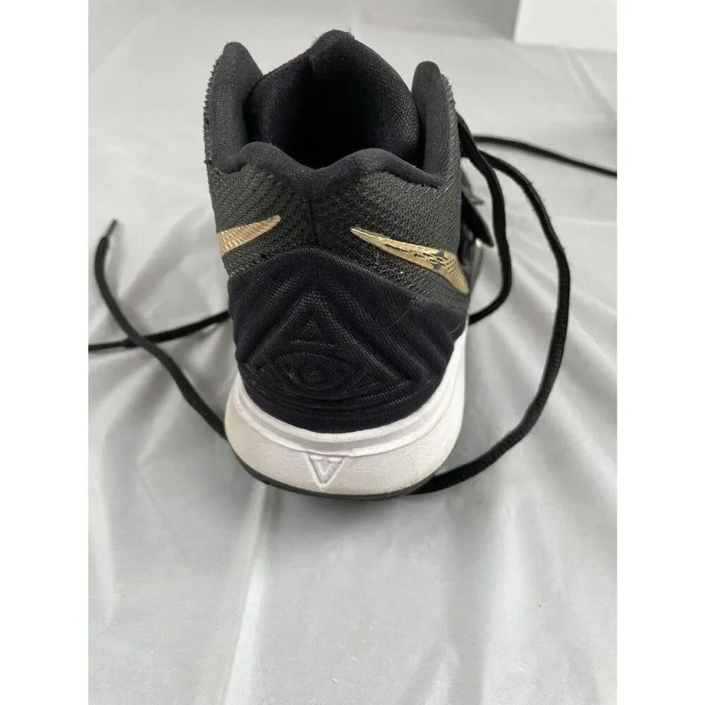 Nike product pair